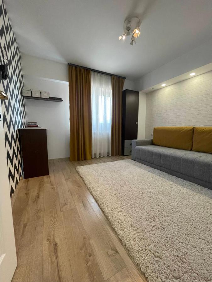 Happy Time 1 Apartment เปโตรชานิ ภายนอก รูปภาพ